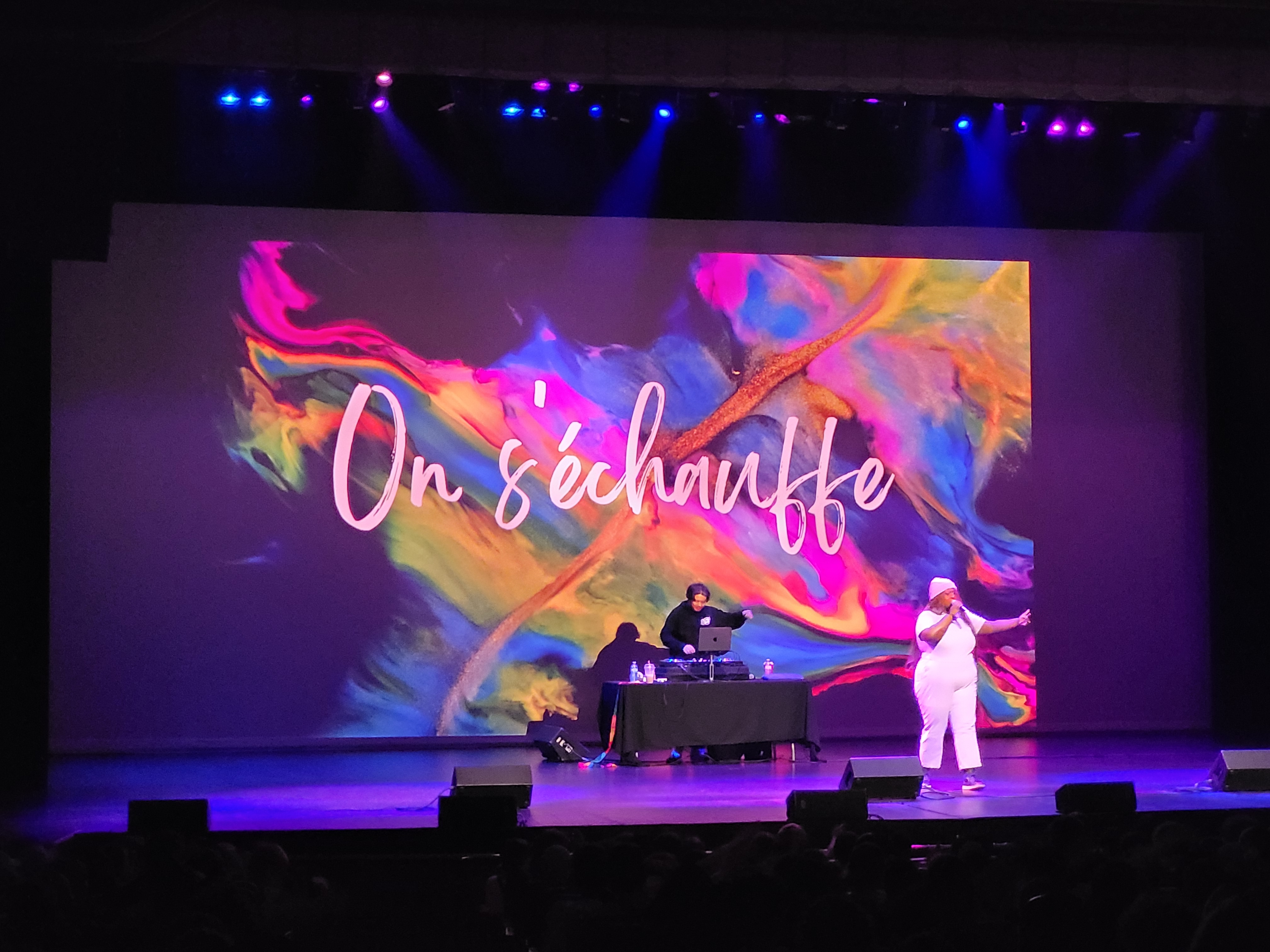 Missy D performing