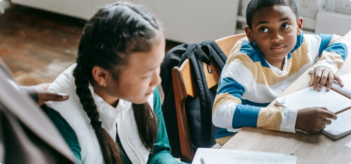 kids studying